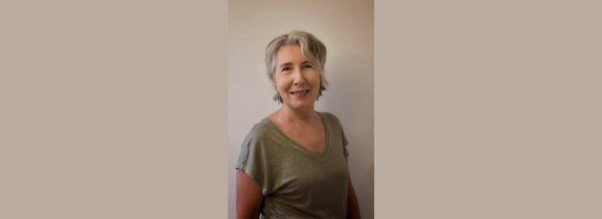 Visuel d'Anne Simon, chercheuse française en études littéraires et philosophiques