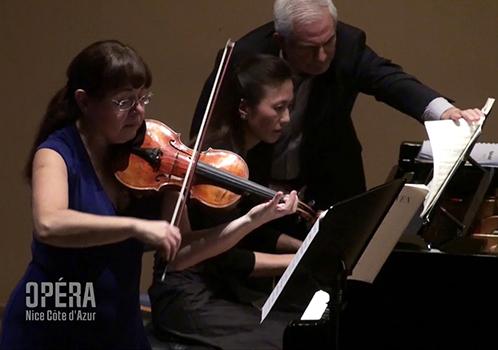 Media Name: veramakiviolon-piano-350px.jpg