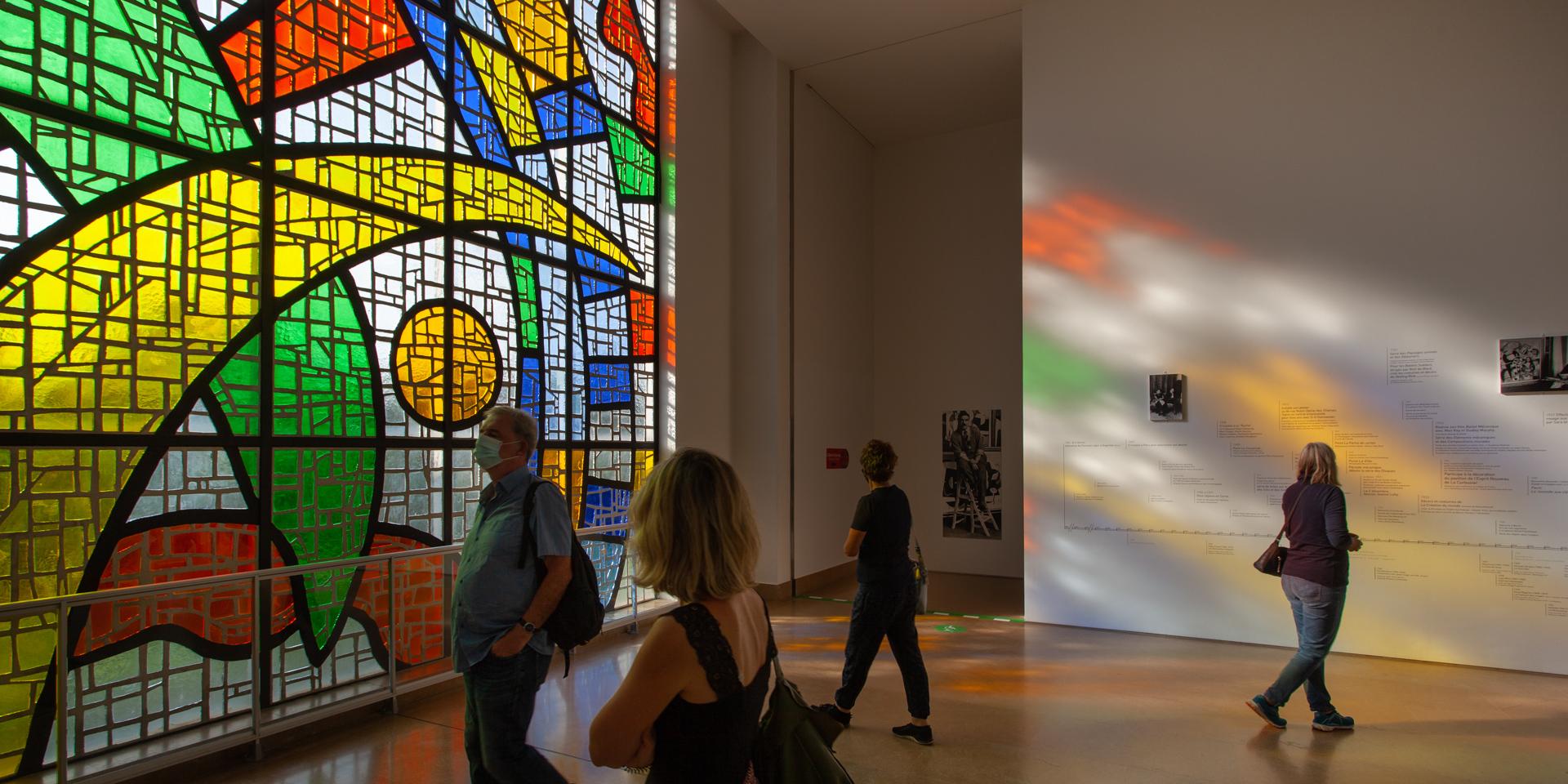vitrail, musée national Fernand Léger, Biot. Photo (c) Gilles Ehrentrant, 2022