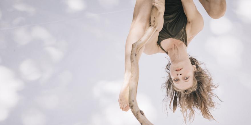 Hêtre, spectacle, cirque, compagnie Libertivore, musée Fernand Léger, photo (c) Pascale Cholette, 2023