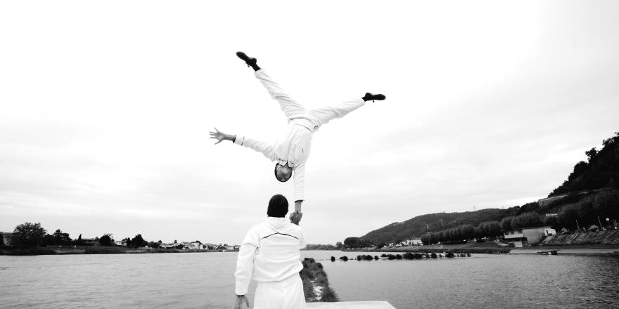 Collectif le Plateau, spectacle Or là. musée Fernand Léger, Biot. Photo : ©Xavier Prunaret, 2023